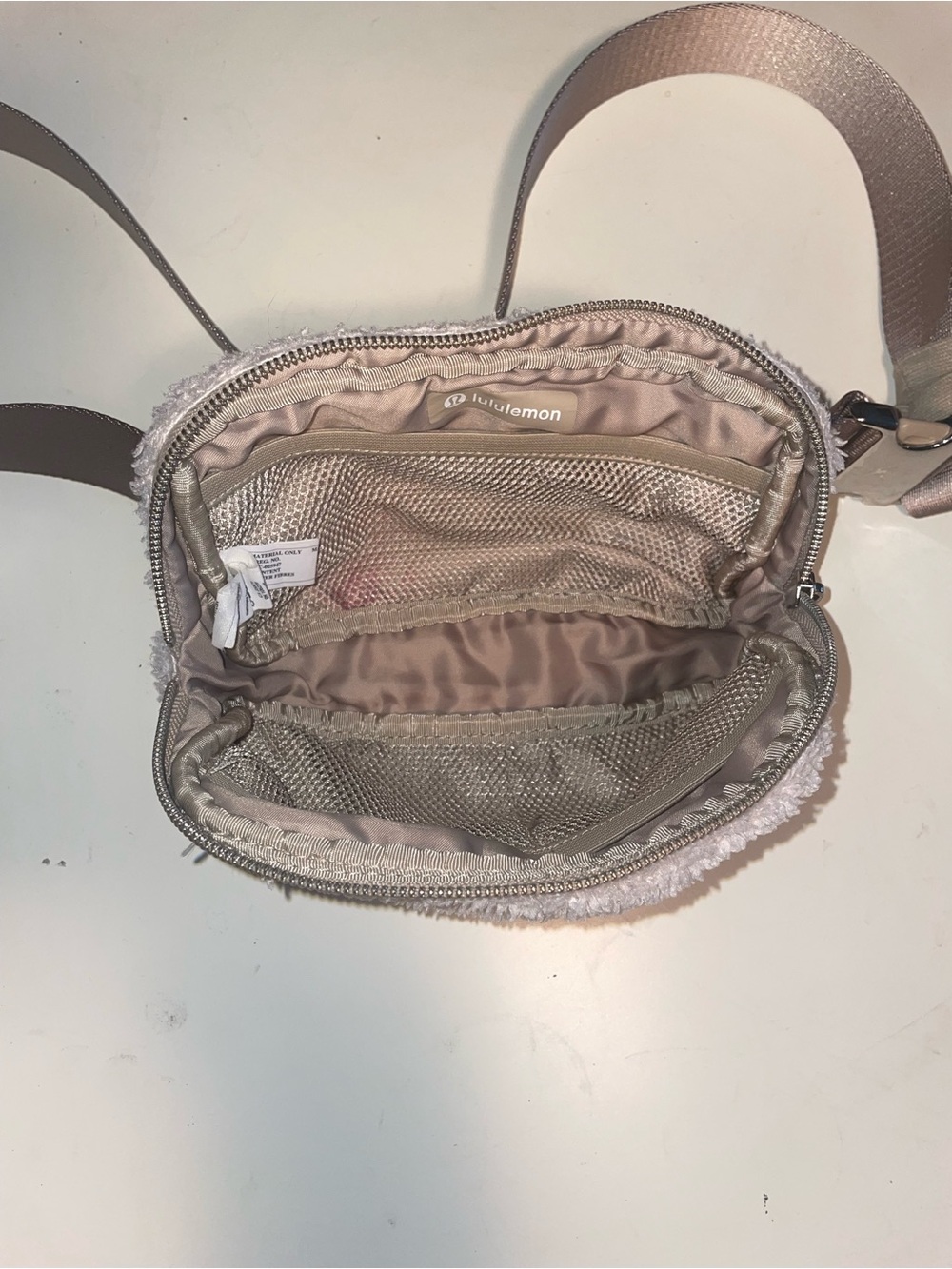 Lululemon - Picture 5 of 10